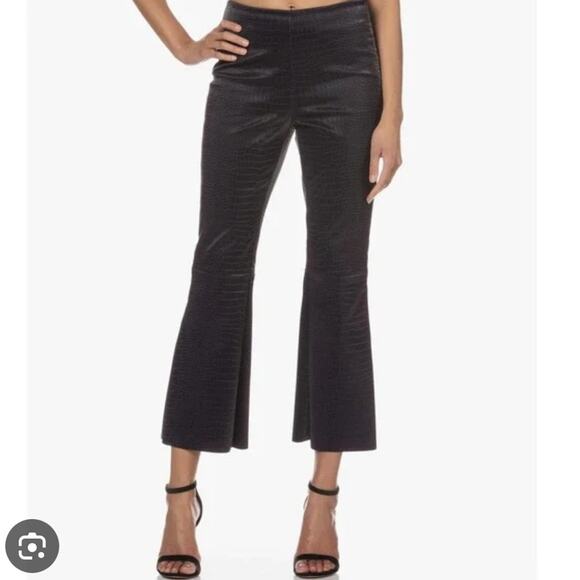 ROHE NWT Vegan Leather Kick Flare Ankle Pants Black Snake Skin Size EU38 = US 6 - Picture 1 of 10